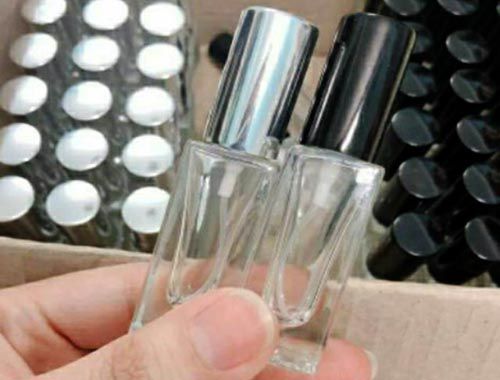 Chai chiết nước hoa 5ml là loại nhỏ nhất hiện nay