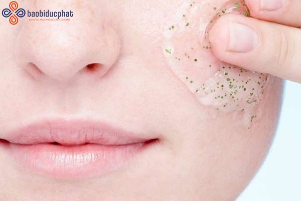 Những mẹo tái chế đồ skincare dành cho chị em