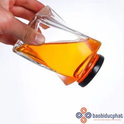Chai thủy tinh trong suốt hình dạng xoắn đựng mật ong 500ml