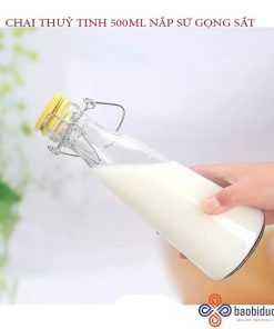 Chai thủy tinh nắp sứ gọng sắt nắp màu ngẫu nhiên 500ml