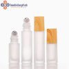 Chai thủy tinh tinh dầu phủ mờ nắp gỗ dạng lăn 5ml 10ml